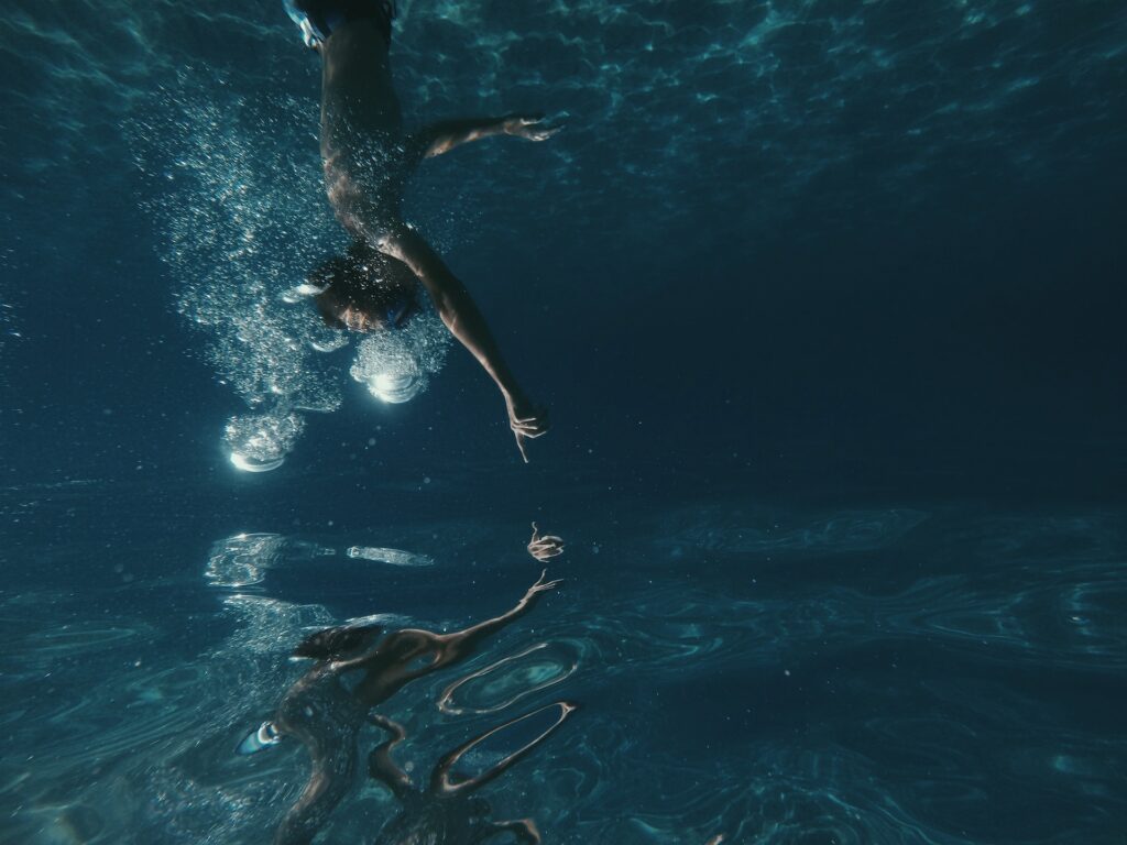 The Difference between Snorkeling and Scuba Diving